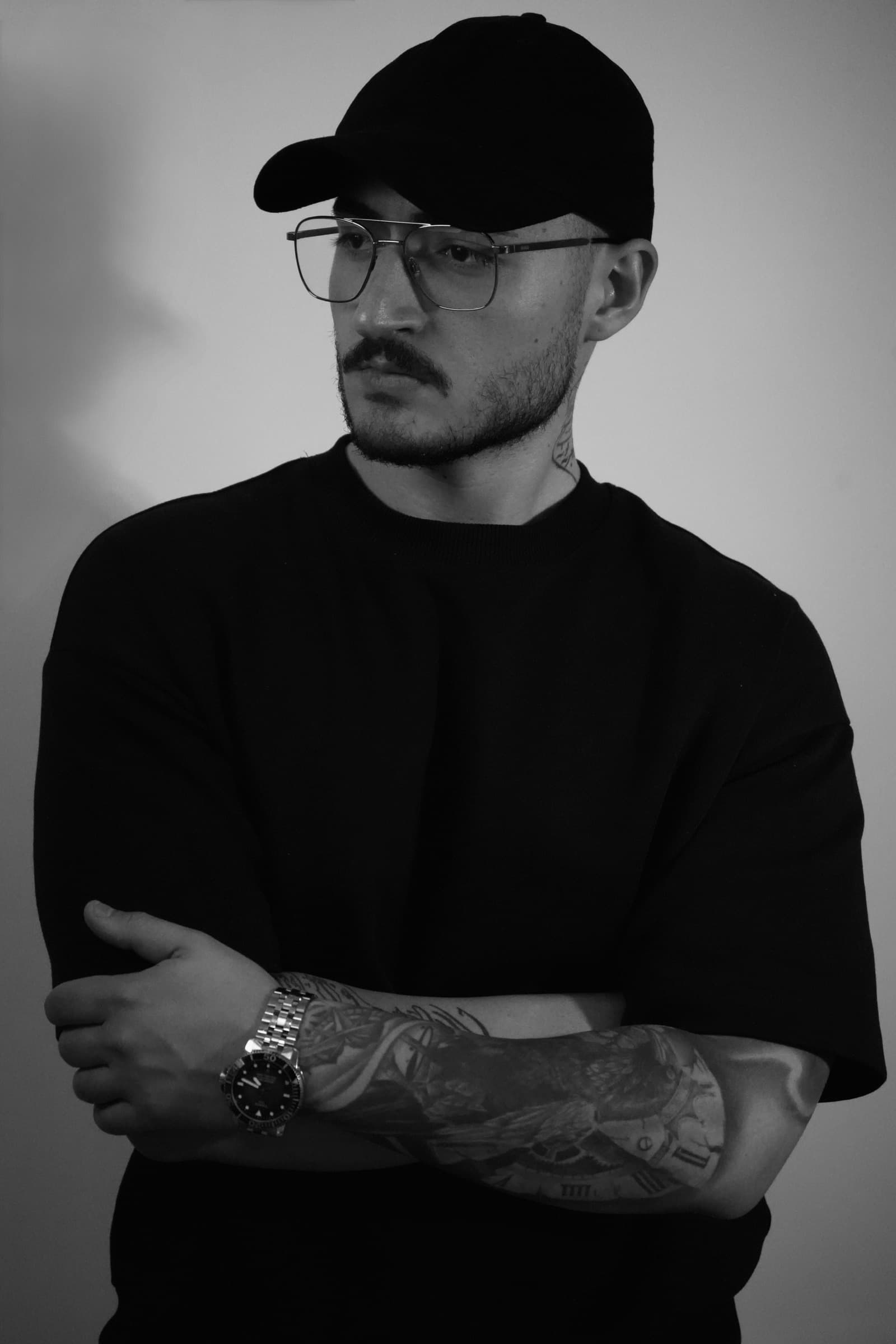 Amrezo, the barber behind Mancova.